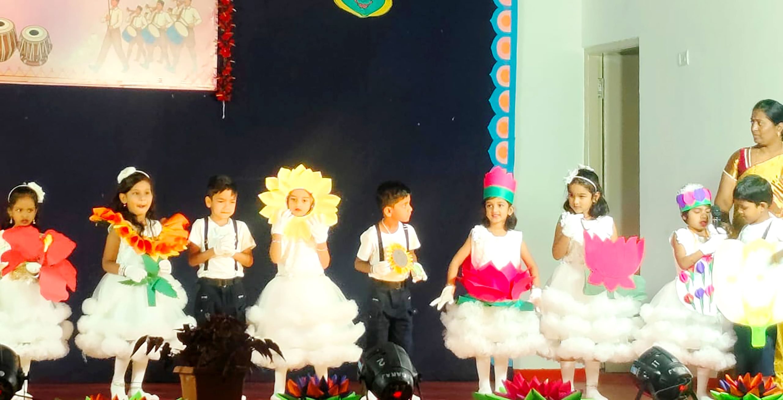 Cultural Extravaganza Marks Rashtrotsava at RVK – Hagaribommanahalli Gokulam Section (2)