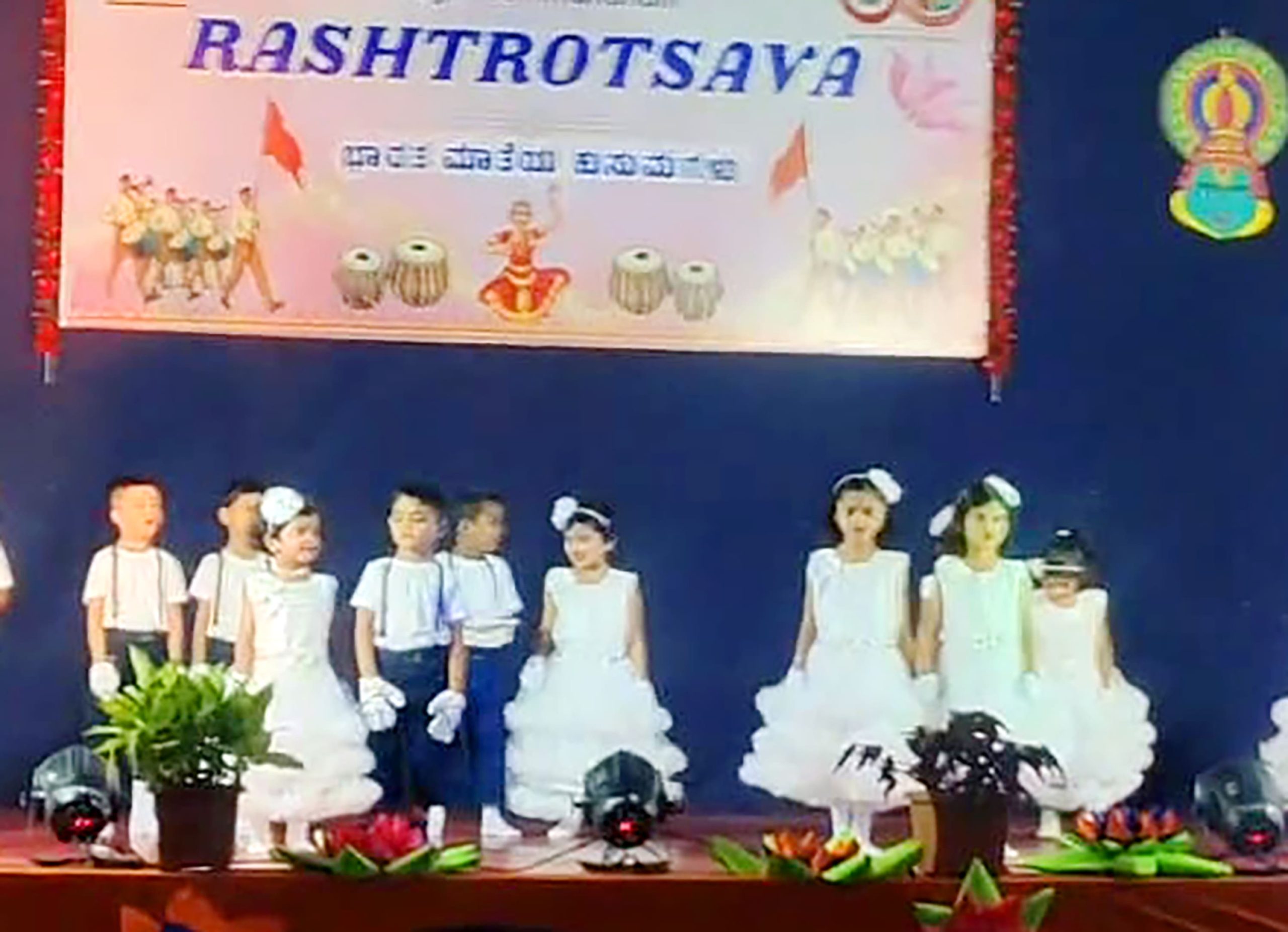 Cultural Extravaganza Marks Rashtrotsava at RVK – Hagaribommanahalli Gokulam Section (5)