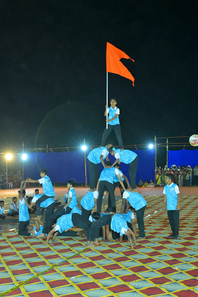 RVK - Hagaribommanahalli Celebrates Rashtrotsava with Ujjwala Bharat Theme (8)