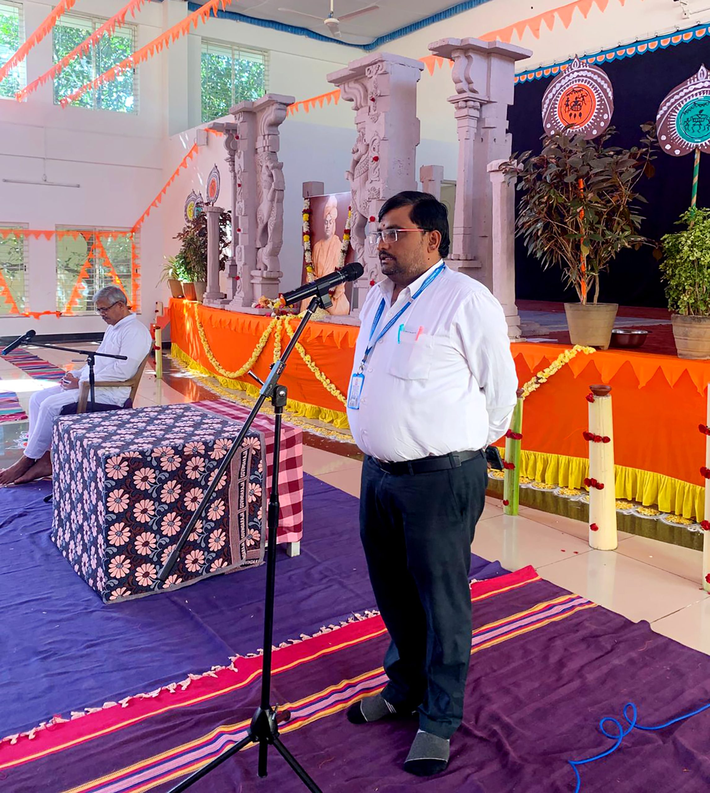 Vivekasmarane Organized to Honour Swami Vivekananda’s Legacy in RVK - Hagaribommanahalli (2)