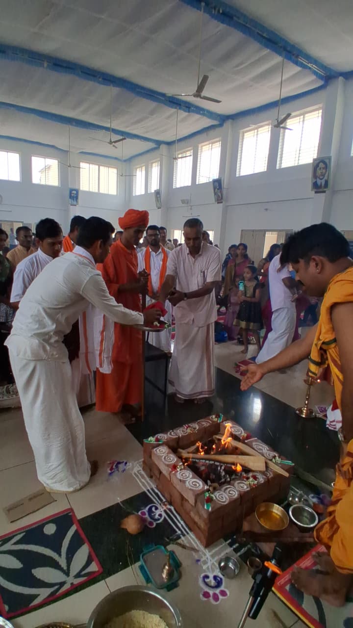 Aksharabhyasa and Prathama Patha in RVK - Hagaribommanahalli (4)