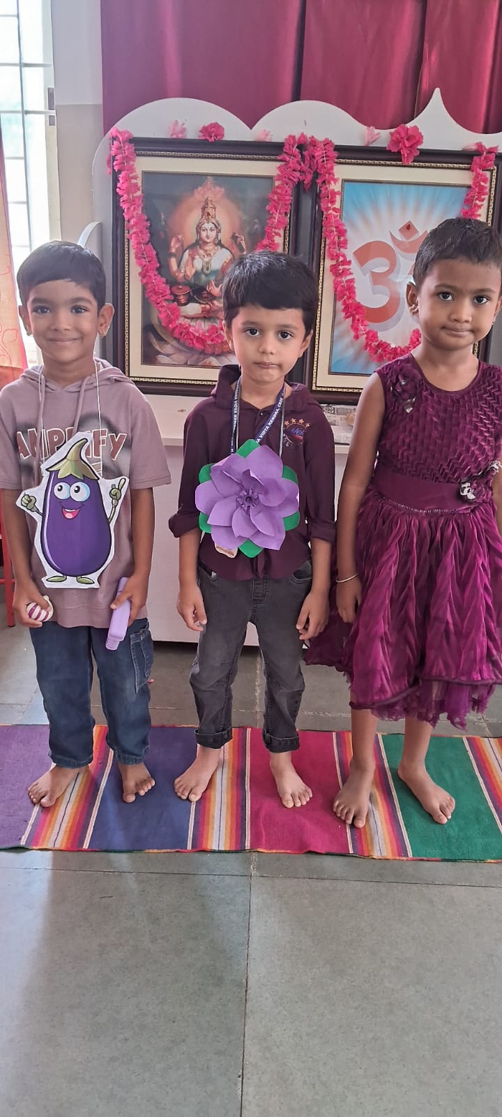 RVK – Hagaribommanahalli Observes Colours Day by Gokulam (7)