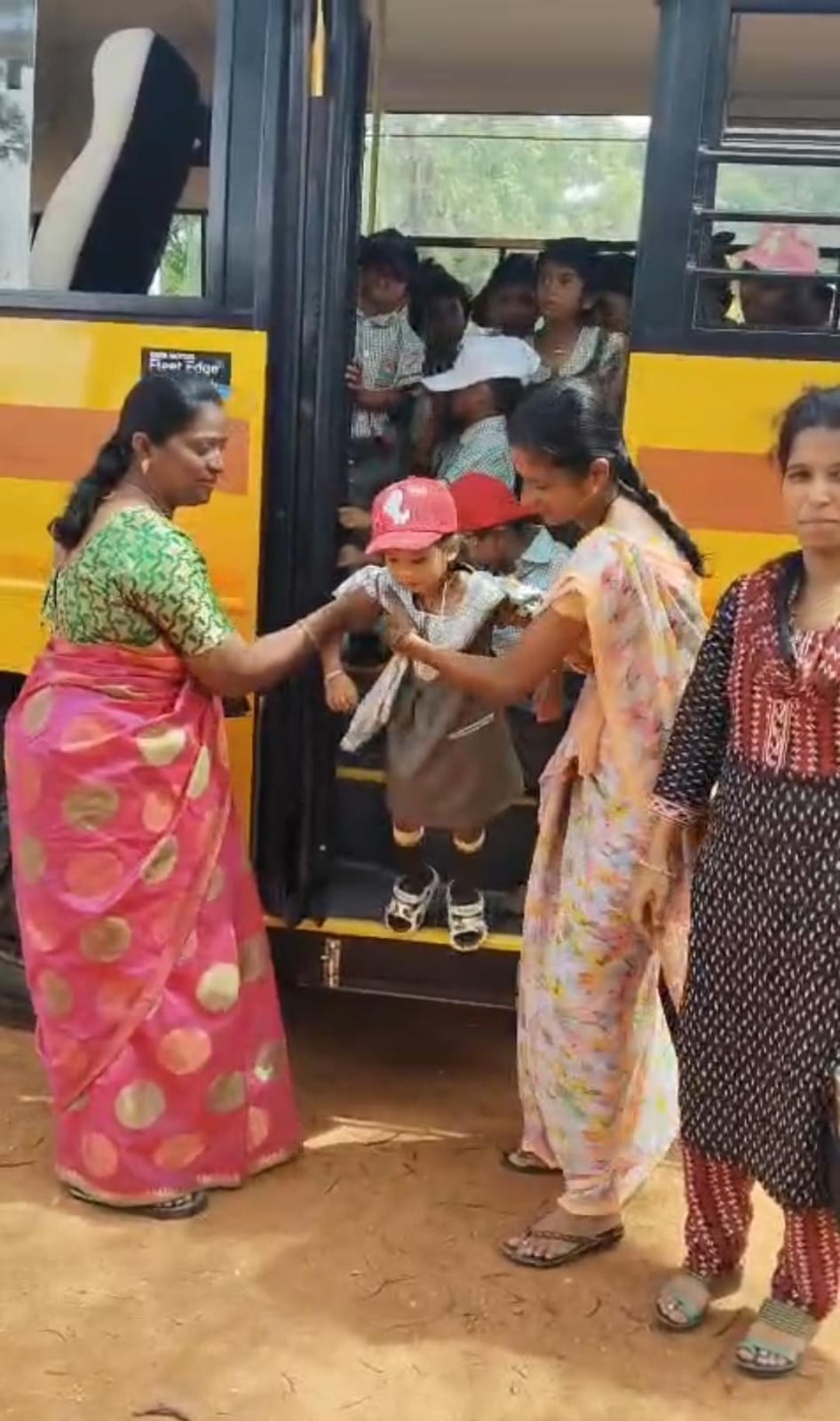 RVK – Hagaribommanahalli Gokulam Field Trip to Nandipur - A Day of Learning in Nature (11)