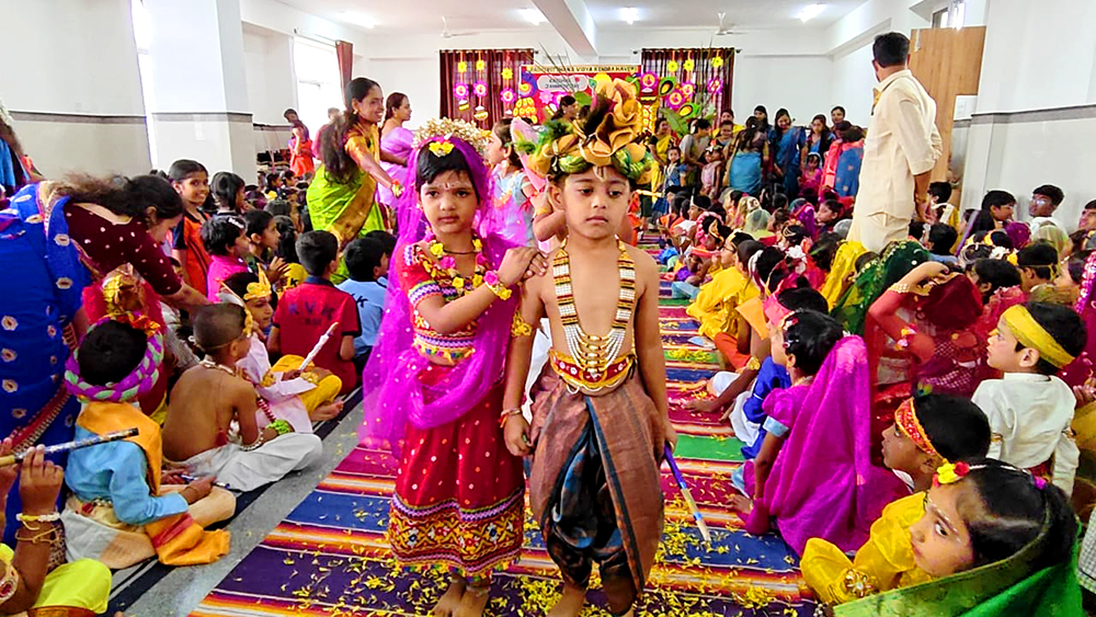Celebration of Sri Krishna Janmashtami at RVK - Hagaribommanahalli (19)