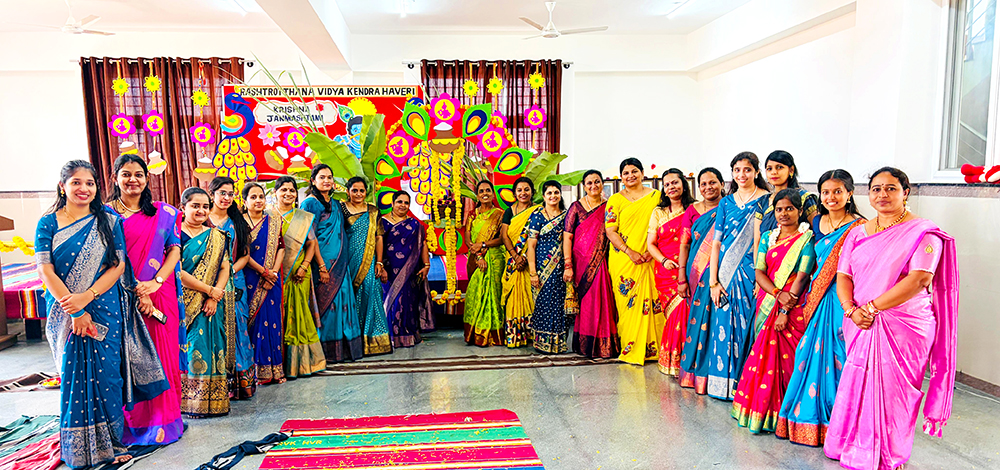 Celebration of Sri Krishna Janmashtami at RVK - Hagaribommanahalli (23)
