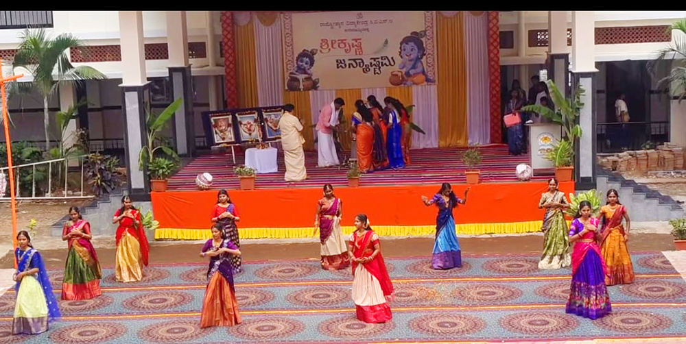 Celebration of Sri Krishna Janmashtami at RVK - Hagaribommanahalli (4)