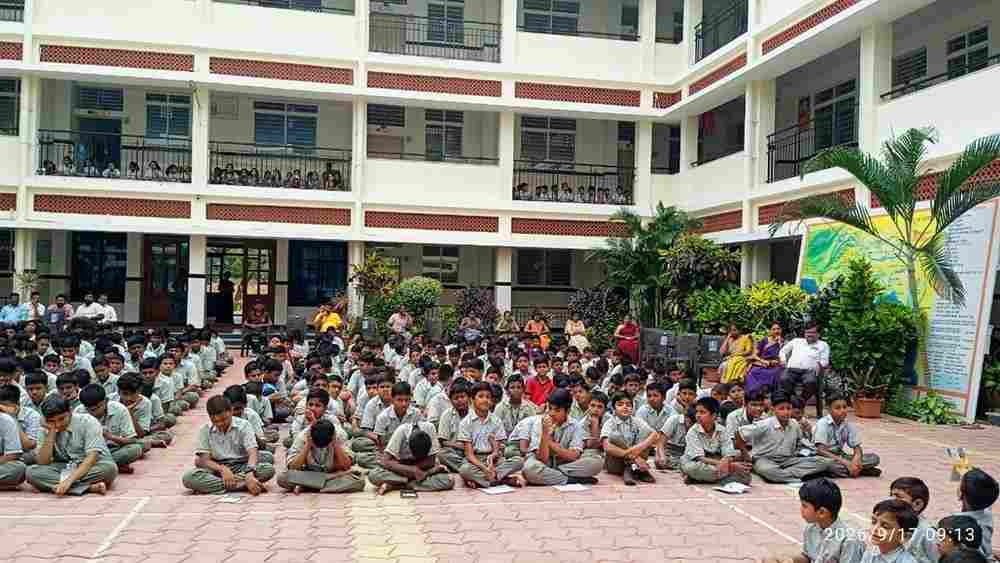 Kalyana Karnataka Day Celebrated at RVK - Hagaribommanahalli 1-50kb