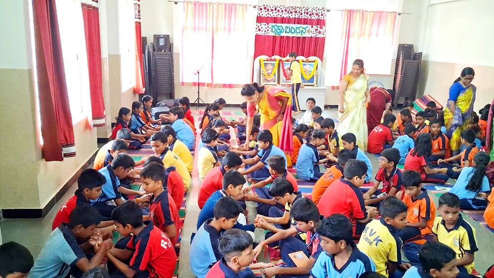RVK- Hagaribommanahalli Celebrated Raksha Bandhan (16)