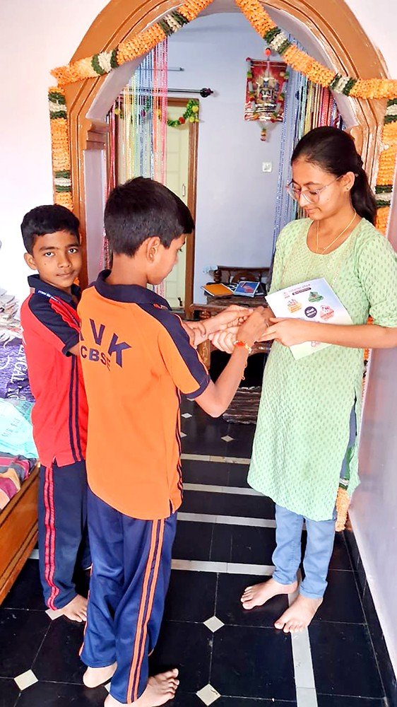 RVK- Hagaribommanahalli Celebrated Raksha Bandhan (5)